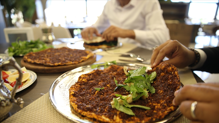 Tüm Restoranlar ve Turizmciler Derneğinden (TÜRES), Ticaret Bakanı Ömer Bolat’ın