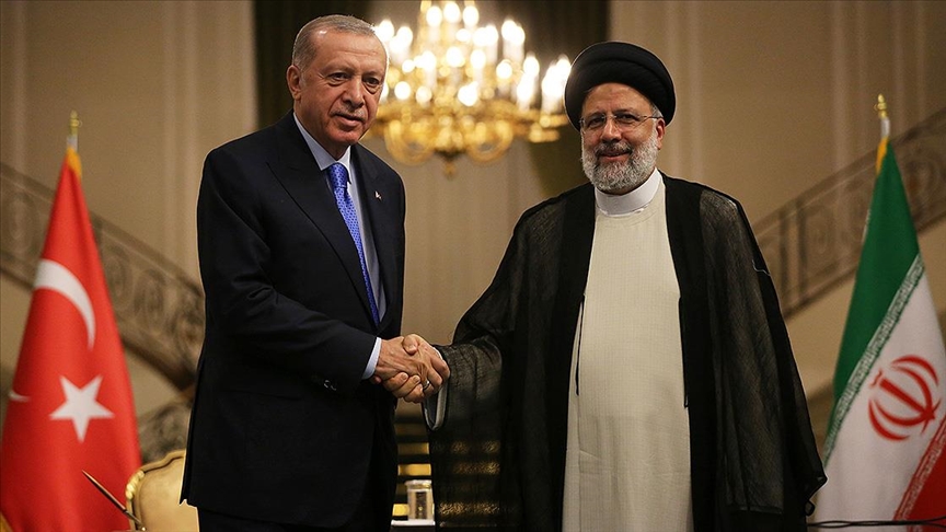 Cumhurbaşkanı Recep Tayyip Erdoğan, İran Cumhurbaşkanı İbrahim Reisi ile telefon