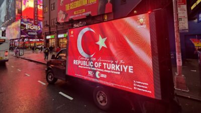 ABD’nin New York eyaletinde, Cumhuriyet’in kuruluşunun 100. yıl dönümü dolayısıyla