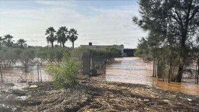 Gana’da şiddetli yağışlar nedeniyle Akosombo Barajı’nın taşmasının yol açtığı sel