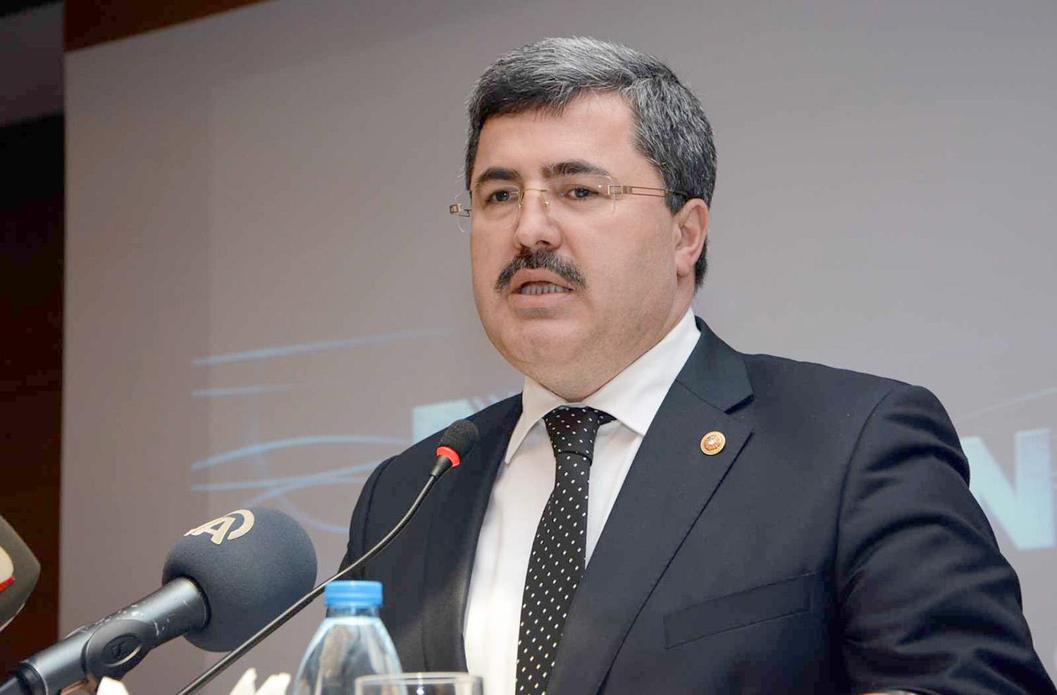AK Parti Afyonkarahisar Milletvekilleri Ali Özkaya, Afyonkarahisar Ticaret Borsası vasıtası