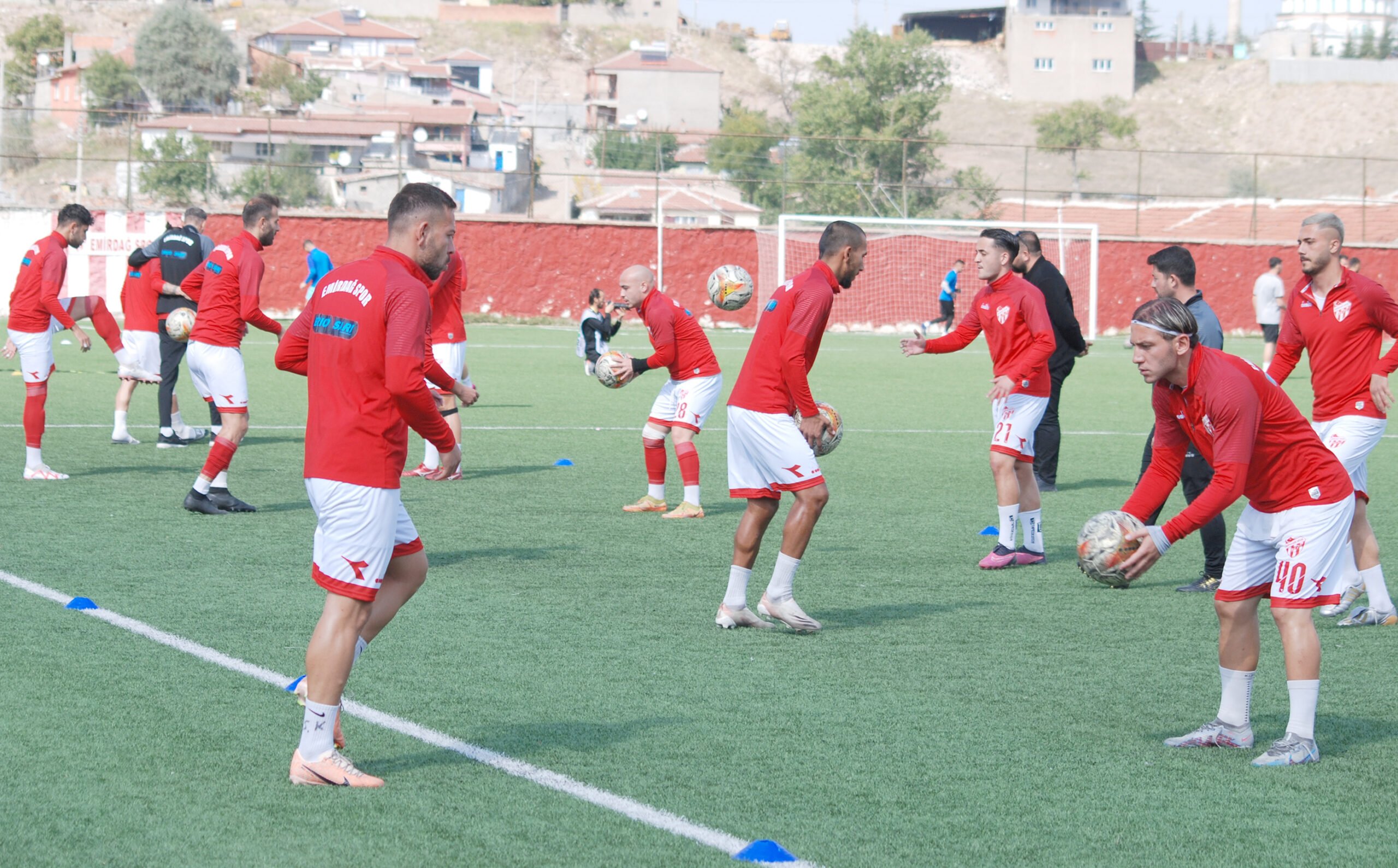 Bölgesel Amatör Lig’de 2023-2024 sezonunun 5.hafta müsabakaları bugün oynanacak. Afyonkarahisar