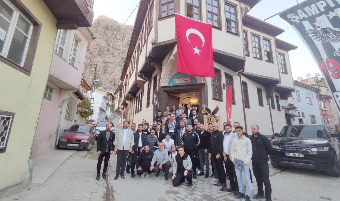 Beşiktaş’ın başkan adayı Hasan Arat, il ziyaretleri kapsamında önceki gün