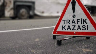 Afyonkarahisar Merkez Ali İhsan Paşa Kavşağı’nda trafik kazası meydana geldi.