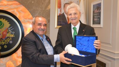 Eski Maliye ve Tarım Bakanı İsmet Attila, İscehisar Belediye Başkanı