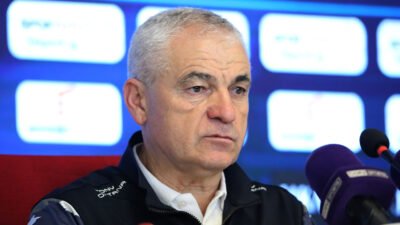 Beşiktaş, teknik direktörlük görevine Rıza Çalımbay’ın getirildiğini açıkladı. Beşiktaş’ta, Teknik