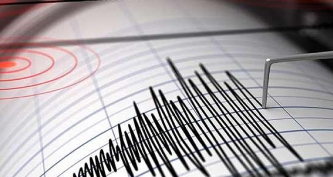ABD Jeolojik Araştırma Merkezi (USGS) tarafından yapılan açıklamada, Endonezya’nın doğusundaki