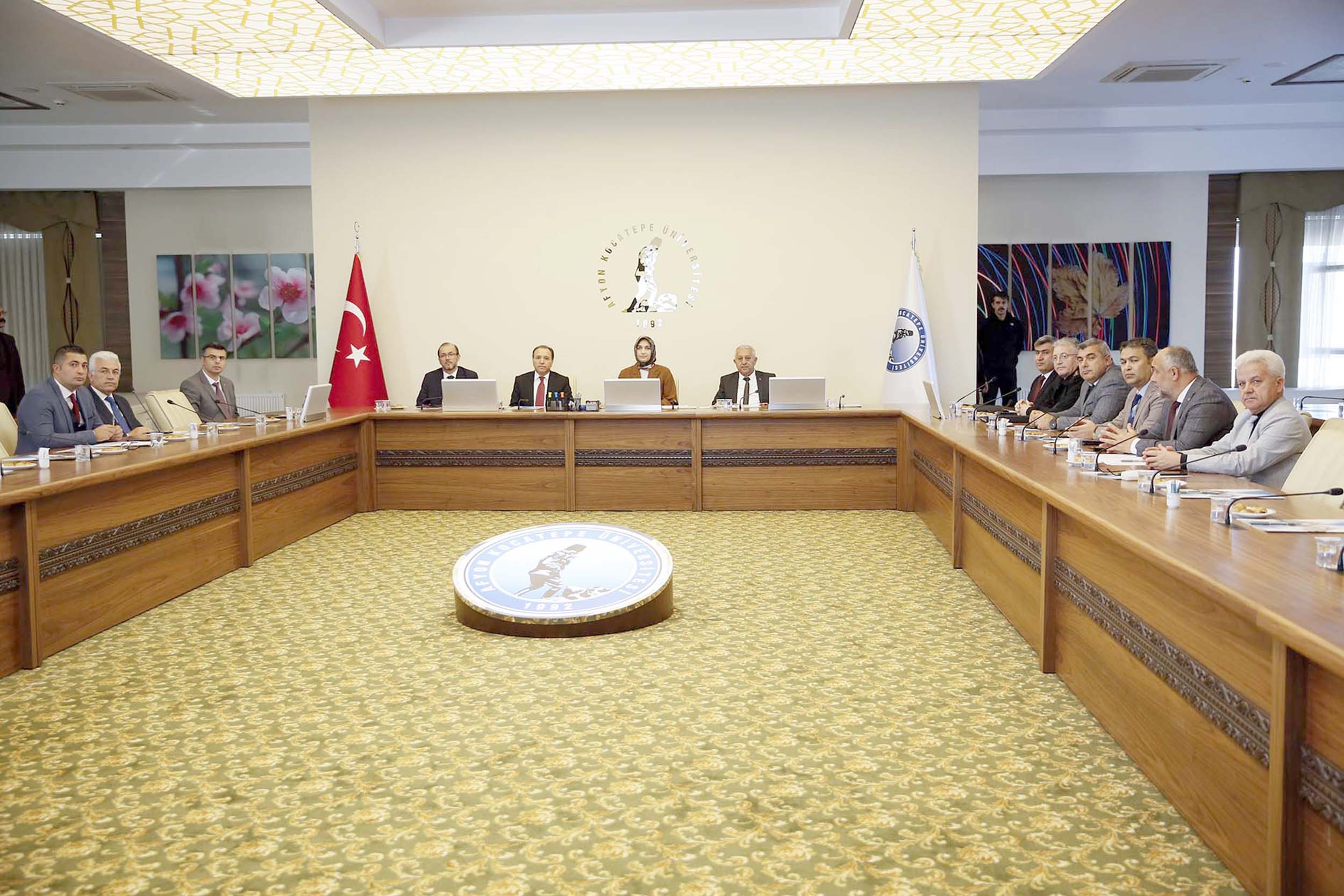 Afyon Kocatepe Üniversitesi (AKÜ) ve Afyonkarahisar Sağlık Bilimler Üniversitesinde (AFSÜ)