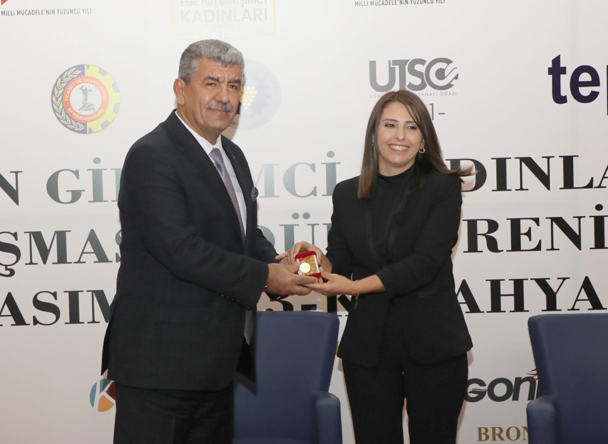 Ege’nin Girişimci Kadınlar Yarışması Ödül töreninde TOBB Afyonkarahisar Kadın Girişimciler