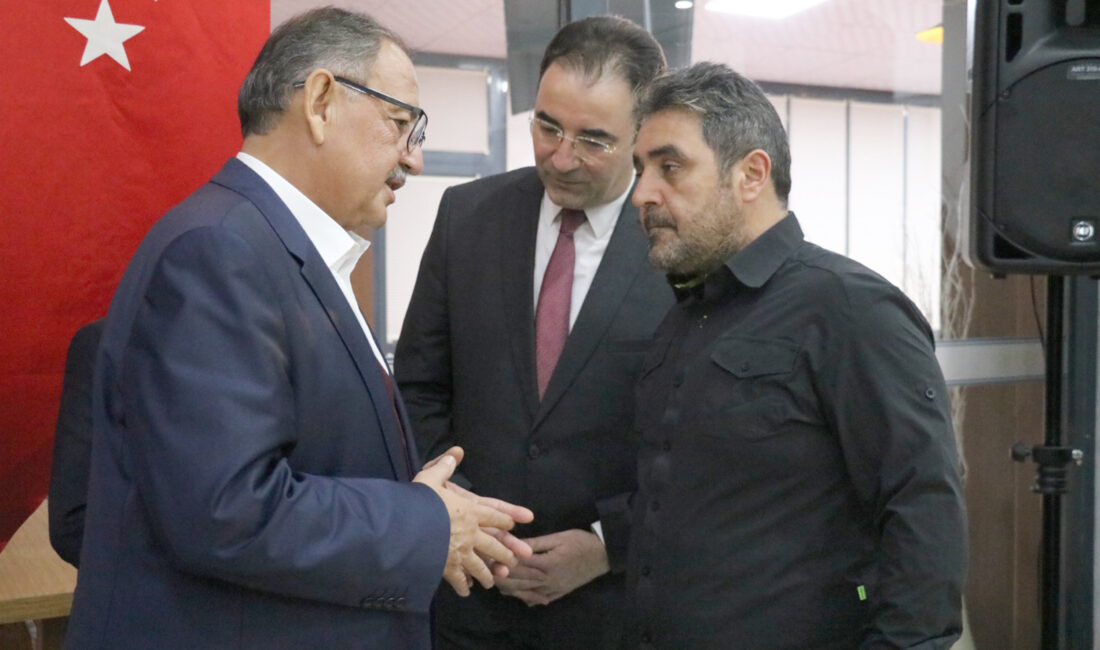 Afyonkarahisar Gazeteciler Cemiyeti heyeti, Çevre, Şehircilik ve İklim Değişikliği Bakanı