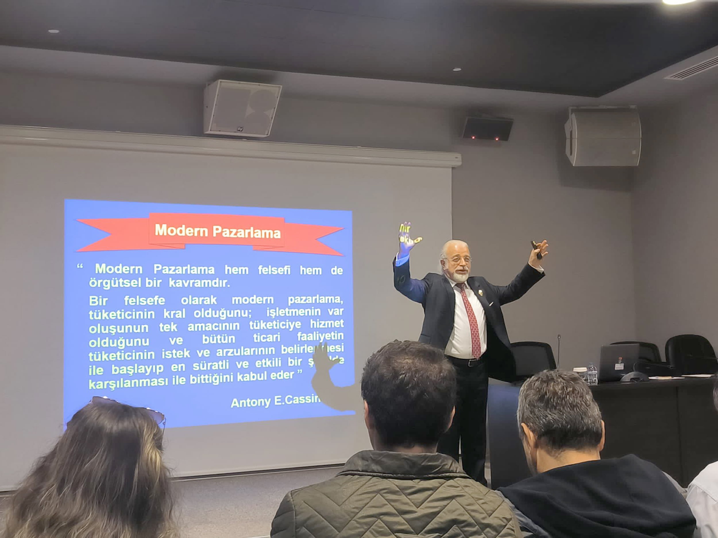   ATSO KOBİ Akademisi eğitim takvimi çerçevesinde Afyonkarahisar Ticaret ve
