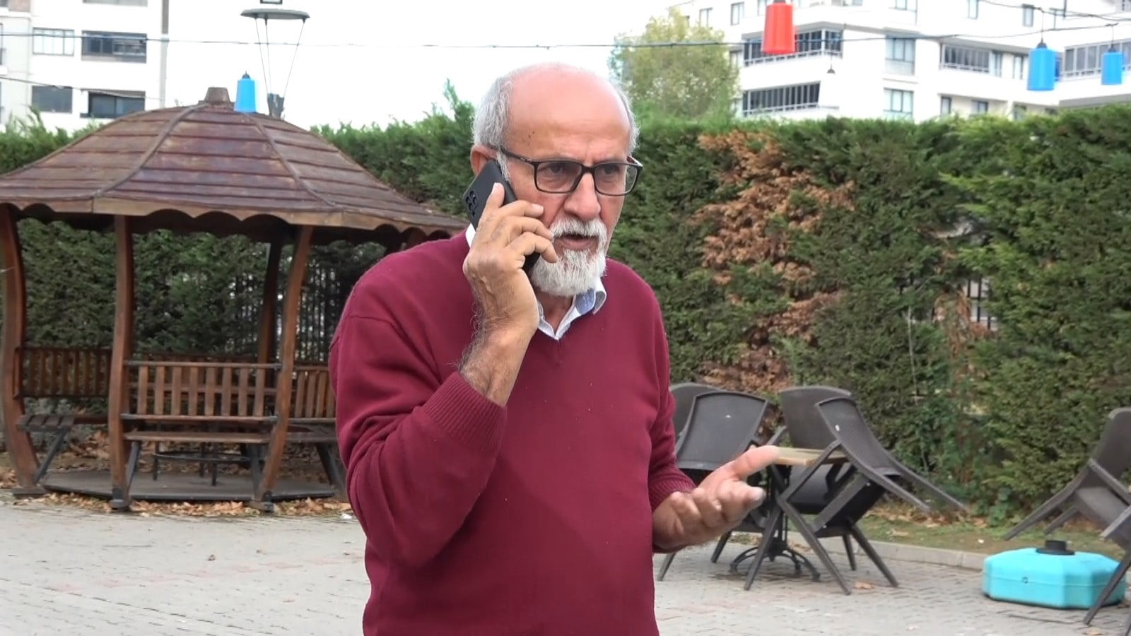 Bursa’da bir kişi sosyal medya hesabında gezerken, karşısına çıkan banka