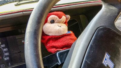 Antalya’da gece saatlerinde çalınan otomobil, Oto Hırsızlık Büro Amirliği ekiplerinin