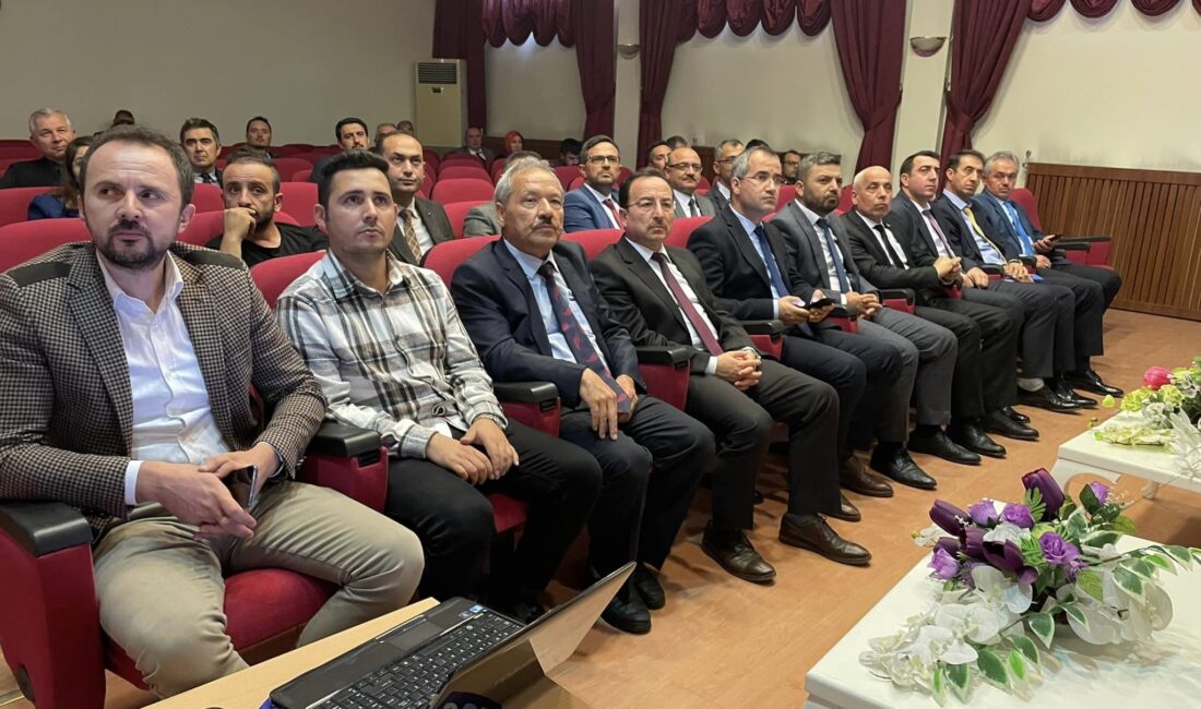 Afyonkarahisar’da “Tarımsal Kuraklık İl Kriz Merkezi Toplantısı” yapıldı. Tarım ve