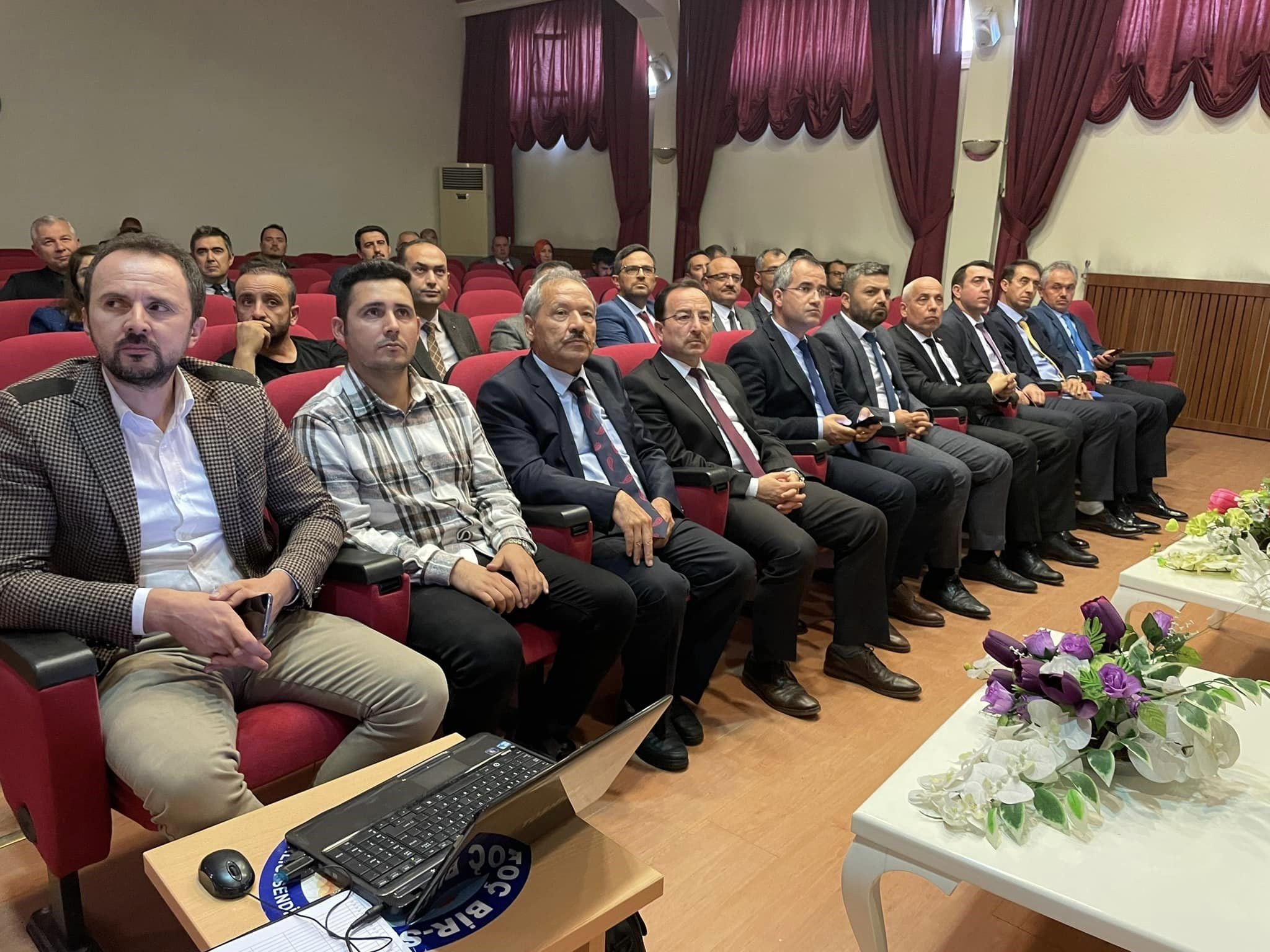 Afyonkarahisar’da “Tarımsal Kuraklık İl Kriz Merkezi Toplantısı” yapıldı. Tarım ve