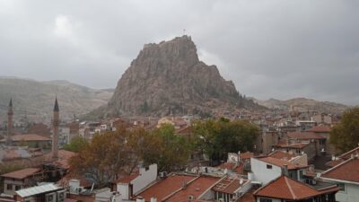 Yurt genelinin parçalı ve çok bulutlu, Ege ile Batı Akdeniz