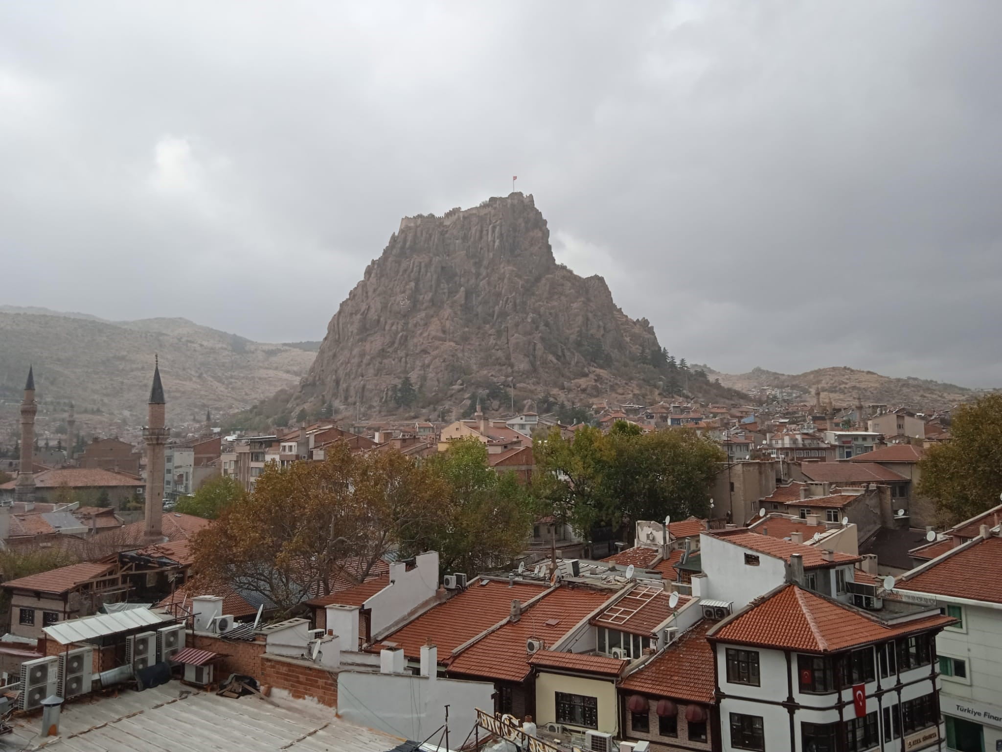 Yurt genelinin parçalı ve çok bulutlu, Ege ile Batı Akdeniz