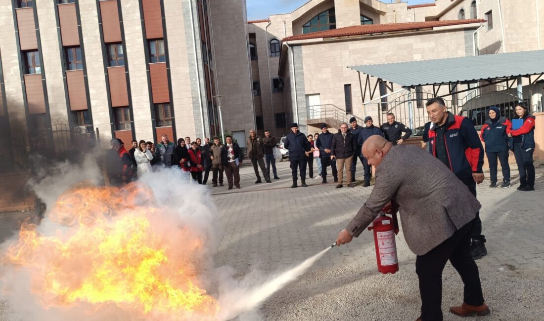 Afyonkarahisar İl Afet ve Acil Durum Müdürlüğü tarafından Sinanpaşa ilçesinde