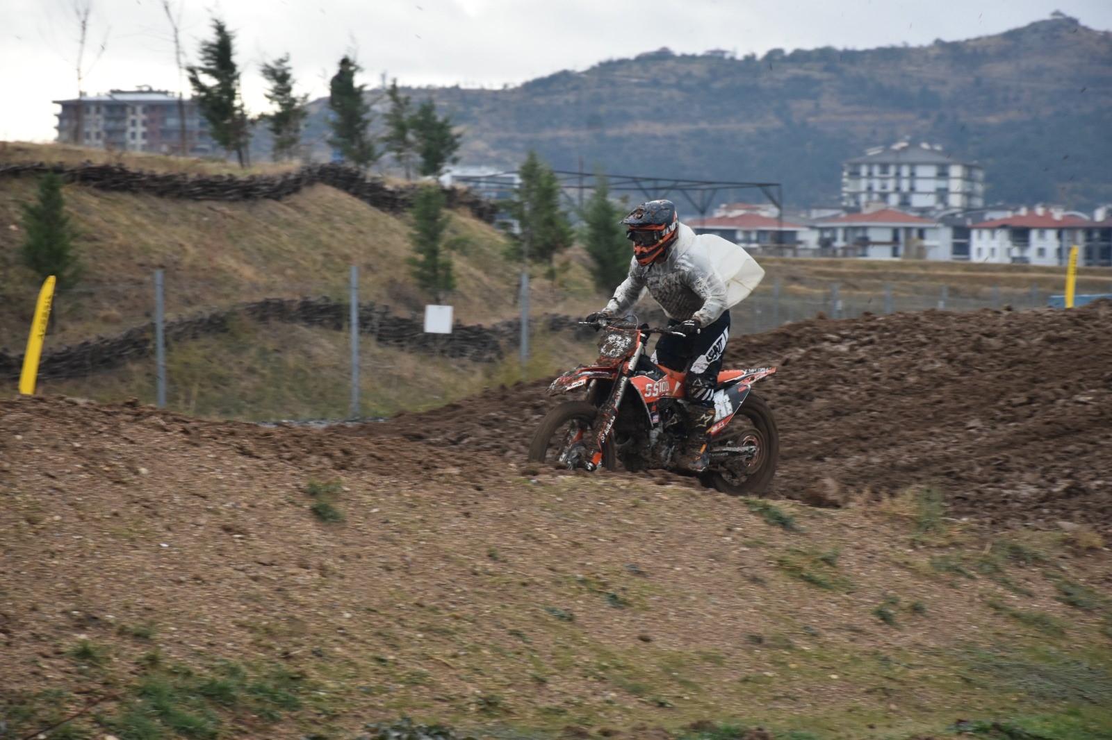 Türkiye Motokros Şampiyonası (MXGP) 5. Ayak yarışları Afyonkarahisar’da başladı. Teknik