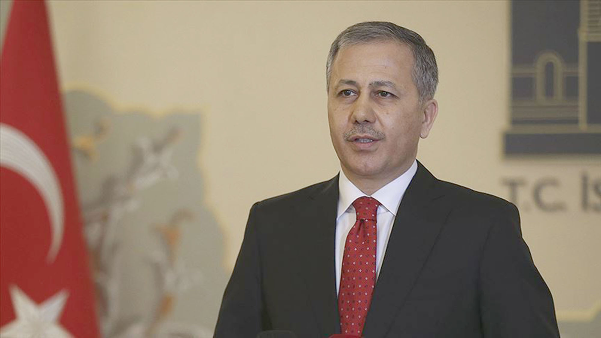   İçişleri Bakanı Ali Yerlikaya, ‘Kafes’ operasyonları kapsamında, Özgür Saral