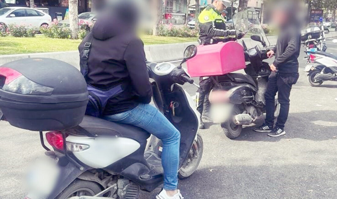 Afyonkarahisar’da güvenlik güçleri tarafından yapılan trafik denetiminde bin 900 sürücü