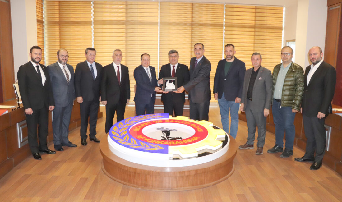 İl Emniyet Müdürü Mahmut Ay, Afyonkarahisar Ticaret ve Sanayi Odası’na