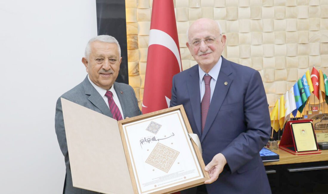   TBMM eski Başkanı ve Cumhurbaşkanlığı YİK Başkan Vekili İsmail