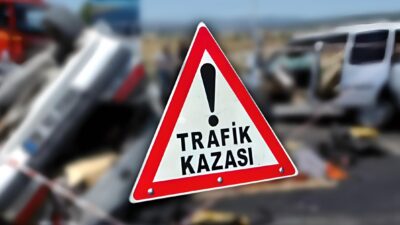 Afyonkarahisar’ın Bolvadin ilçesinde kontrolden çıkan otomobilin şarampole devrilmesi sonucu oluşan