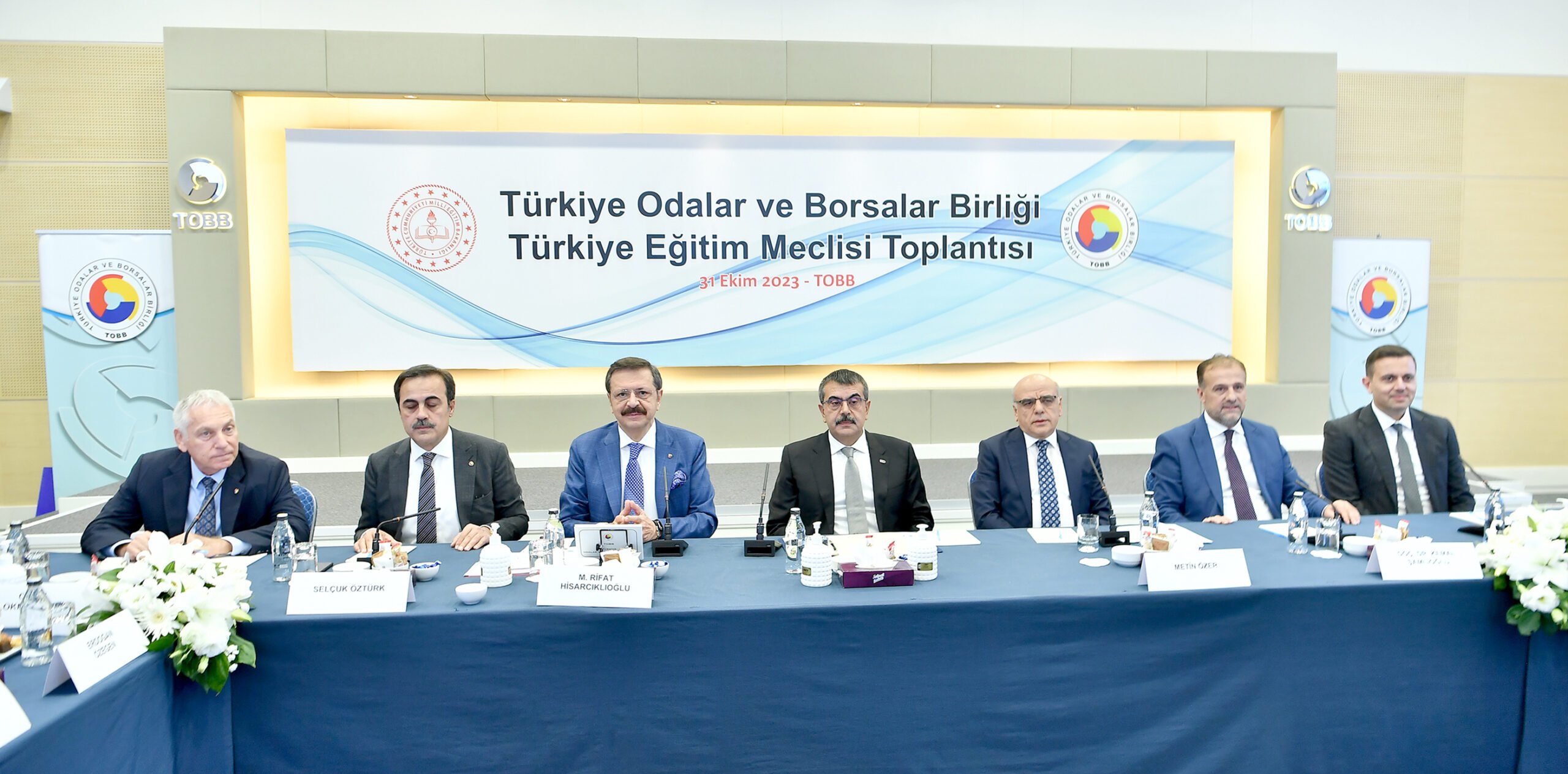   TOBB Türkiye Eğitim Meclisi Toplantısında konuşan TOBB Başkanı M.Rifat