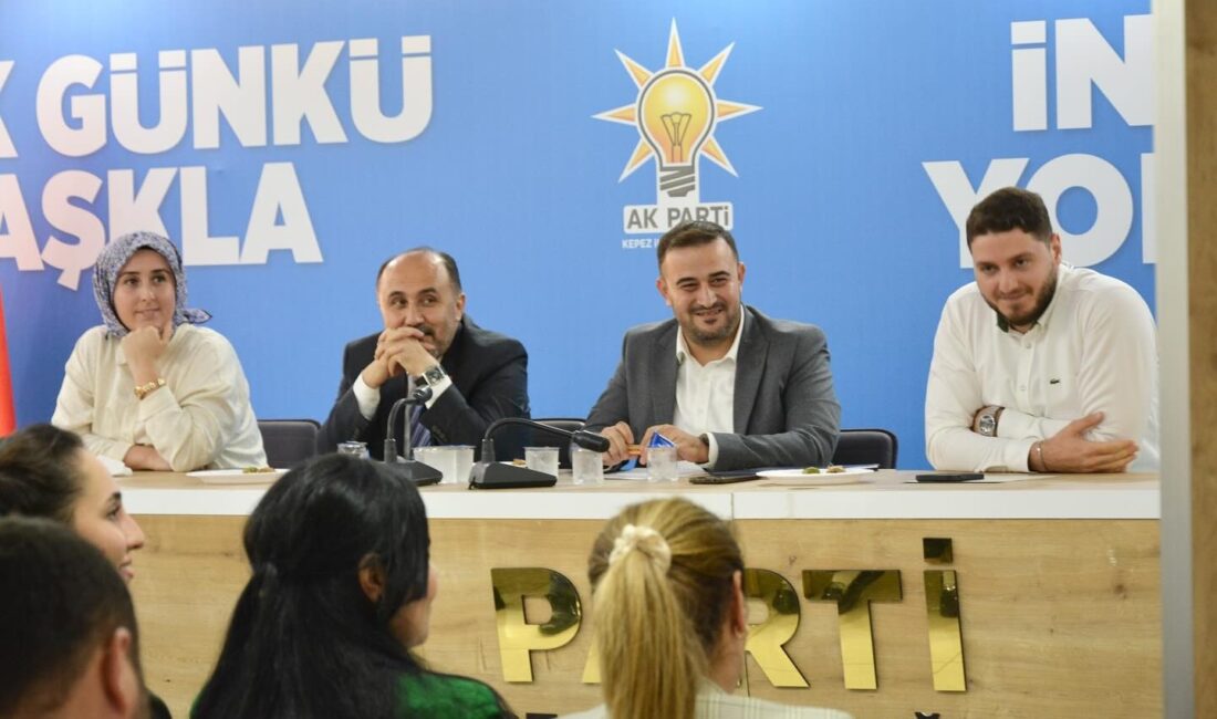 AK Parti Antalya Kepez İlçe Başkanlığı’na Mehmet Çivik atandı. AK