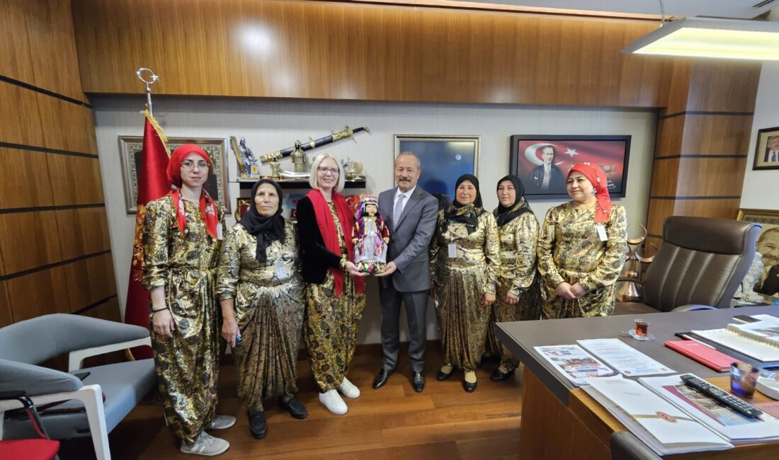 MHP Afyonkarahisar Milletvekili Mehmet Taytak, İhsaniye İlçesine bağlı Demirli Köyü’nde