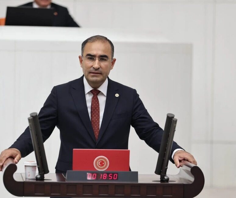 AK Parti Afyonkarahisar Milletvekili Dr. Hasan Arslan TBMM genel kurulunda