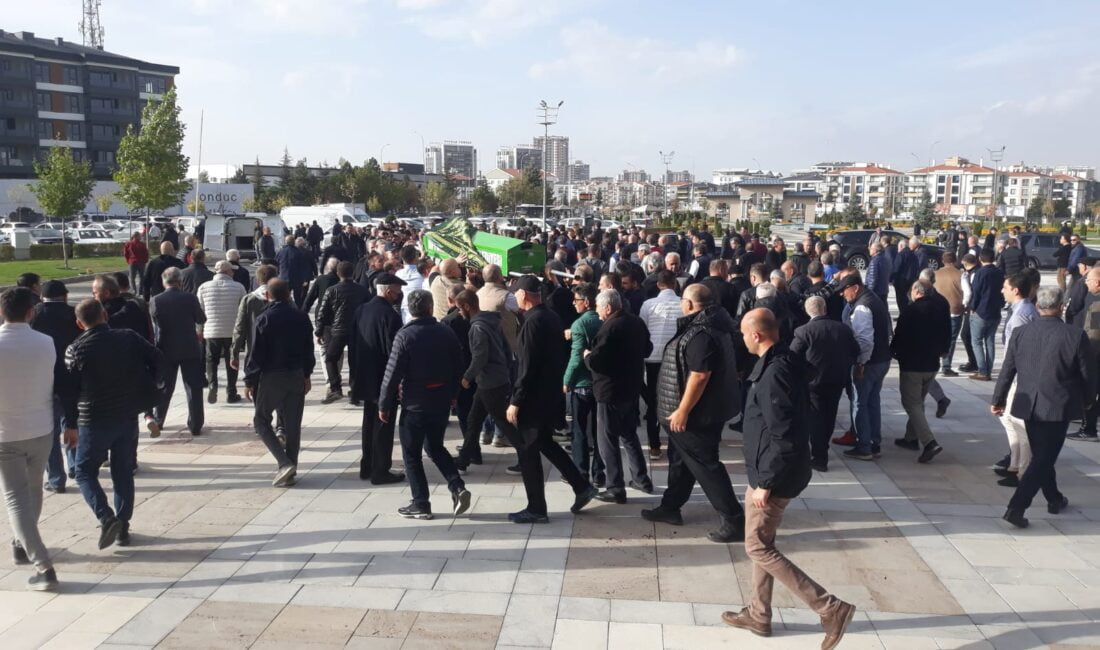Afyonkarahisarlı iş insanları İsmail, Tufan ve Tamer Alpata’nın vefat eden