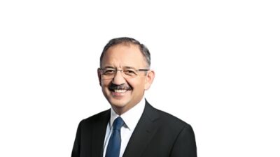 Çevre Şehircilik ve İklim Değişikliği Bakanı Mehmet Özhaseki, bir dizi