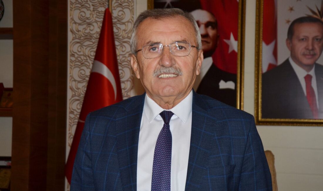 AK Partili Serik Belediye Başkanı Enver Aputkan, partisinden istifa etti,