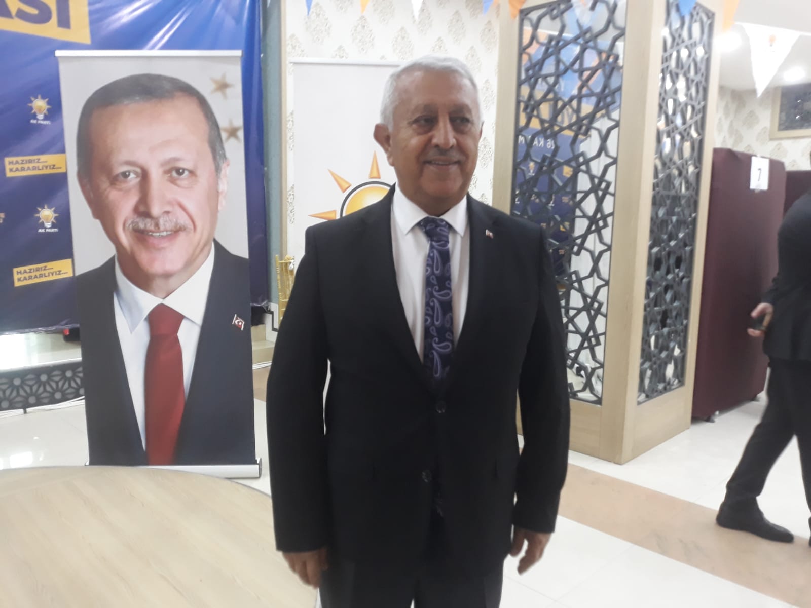 Yerel seçim yaklaşıyor. AK Parti’de seçim hazırlıklarında bugün itibariyla yeni