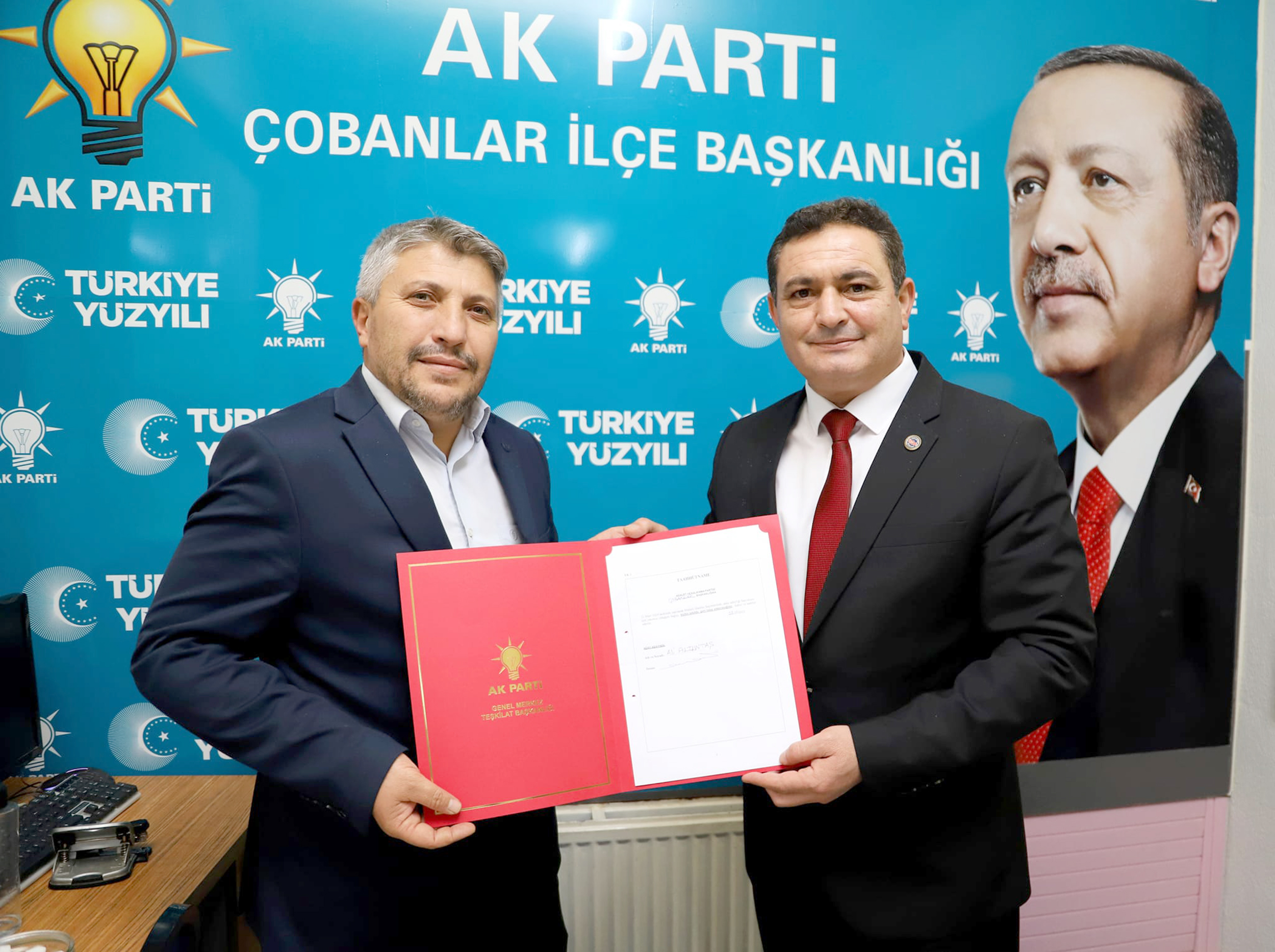 Çobanlar Belediye Başkan aday adaylığını açıklayan Çobanlar Belediye Başkanı Ali