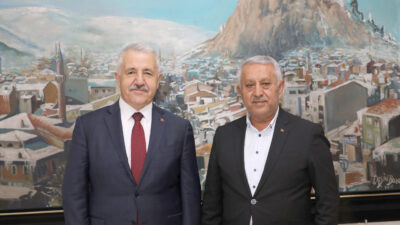   Belediye Başkanı Mehmet Zeybek’i ziyaret eden 65. Hükümet Ulaştırma,