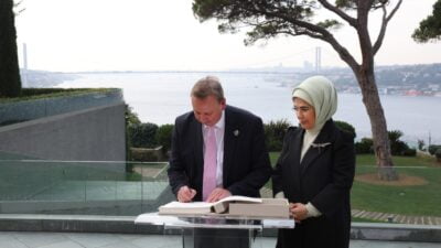 Cumhurbaşkanı Recep Tayyip Erdoğan’ın eşi ve Birleşmiş Milletler (BM) Sıfır