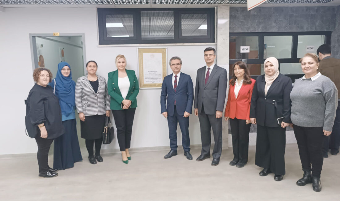 Afyonkarahisar Adliyesi Bebek Dostu Destekleyicisi kuruluş unvanı almaya hak kazandı.