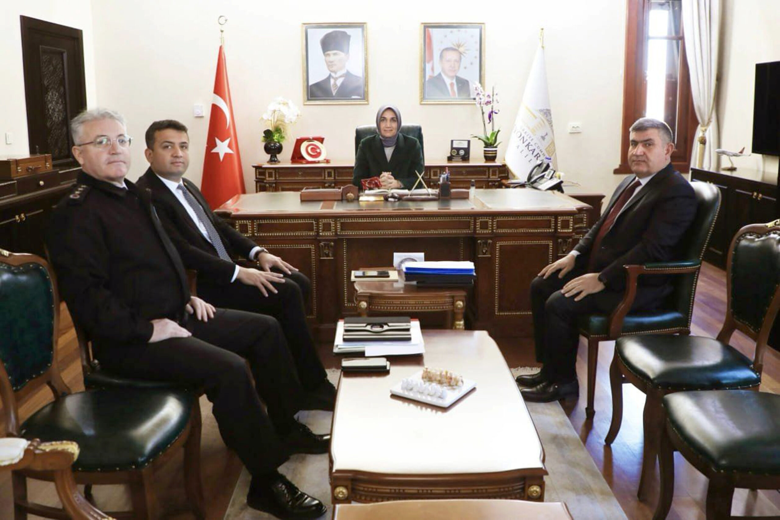 Vali Doç. Dr. Kübra Güran Yiğitbaşı başkanlığında Vali Yardımcısı Mehmet
