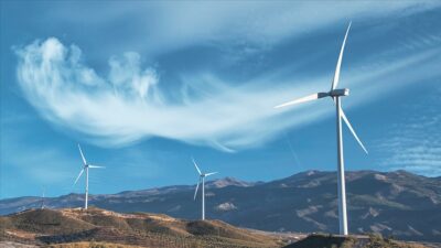 Türkiye’nin elektrikte kurulu gücünün 2028’de yüzde 27 artışla 136 bin