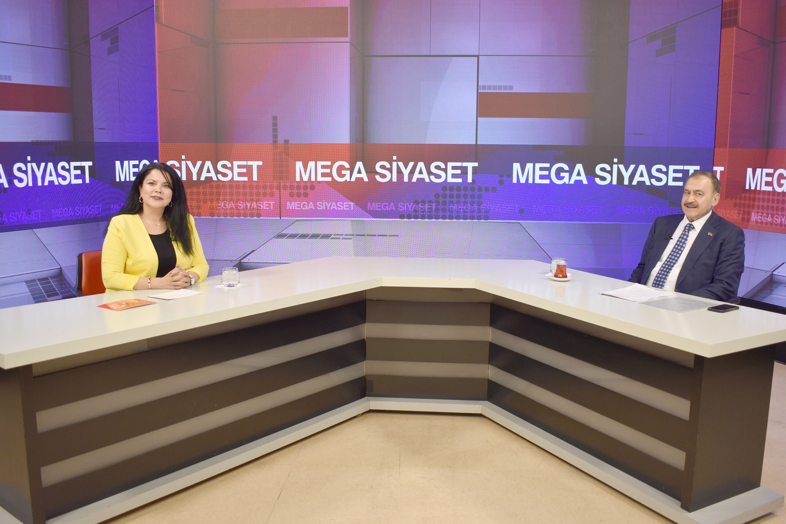 Kanal 3’te Megabirlik Genel Müdürü Selcen Dilek Çöygün’ün sunduğu Mega