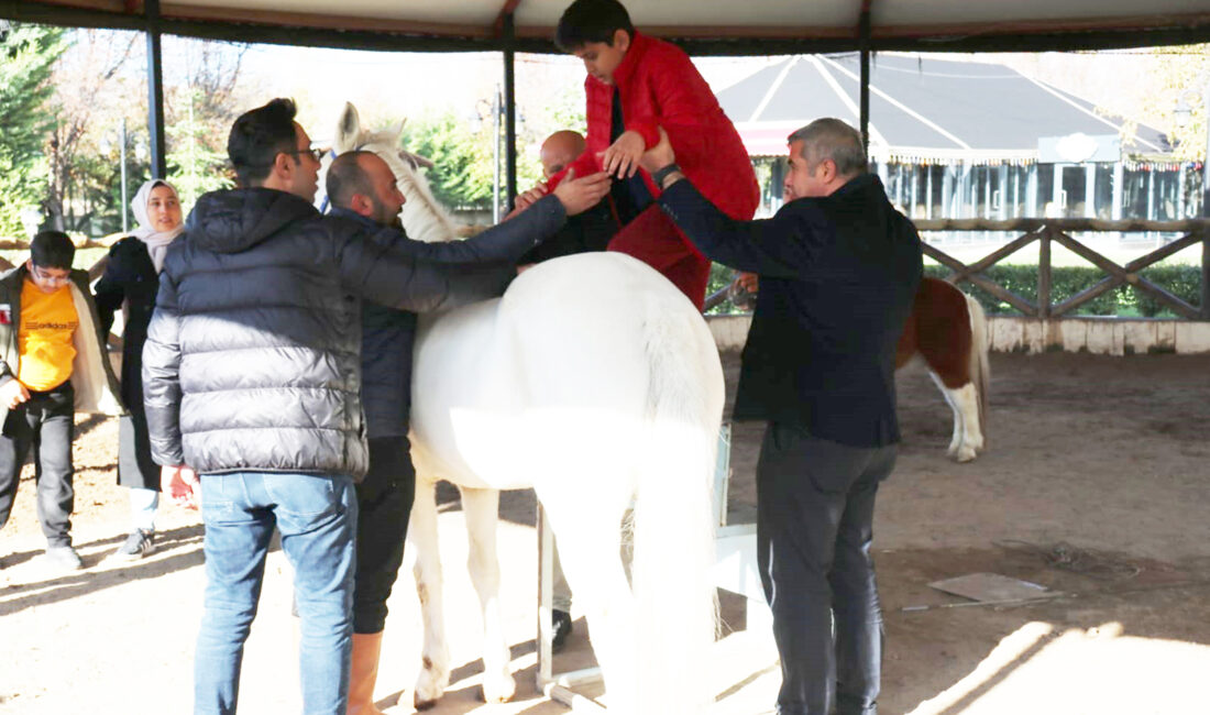 İl Milli Eğitim Müdürü Miraç Sünnetci, özel gereksinimli öğrenciler için
