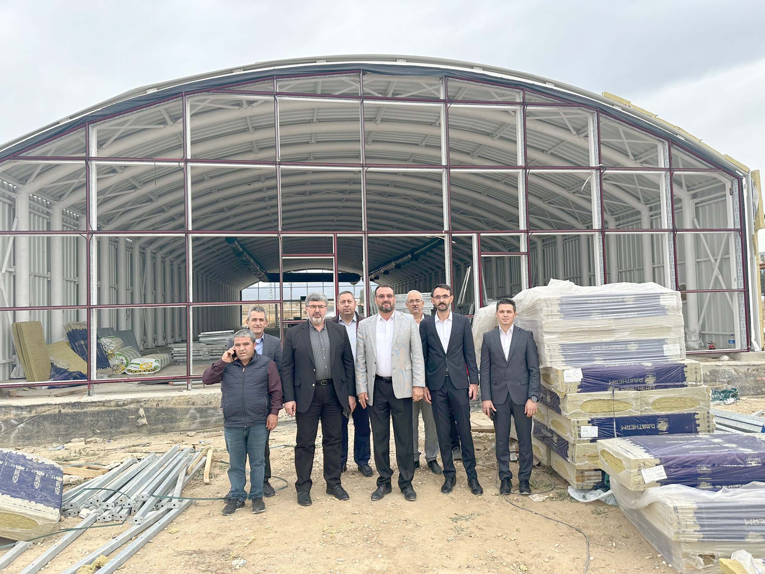 AK Parti Afyonkarahisar Milletvekili Ali Özkaya, İlçe ve beldelerde vatandaşlarla