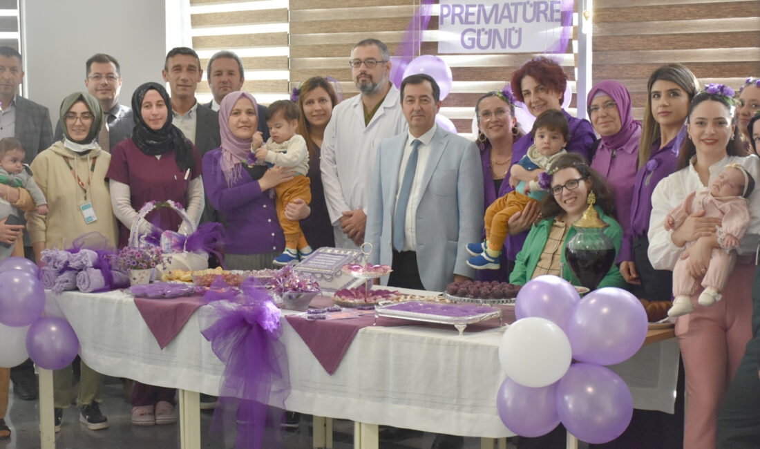 Afyonkarahisar Devlet Hastanesi tarafından 17 Kasım Dünya Prematüre Günü dolayısıyla