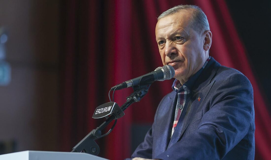 Kazakistan dönüşü uçakta gazetecilerin sorularını yanıtlayan Cumhurbaşkanı Erdoğan, “Benim şu