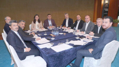 Ankara’da AK Parti Genel Merkezinin il başkanları için düzenlediği Kızılcahamam