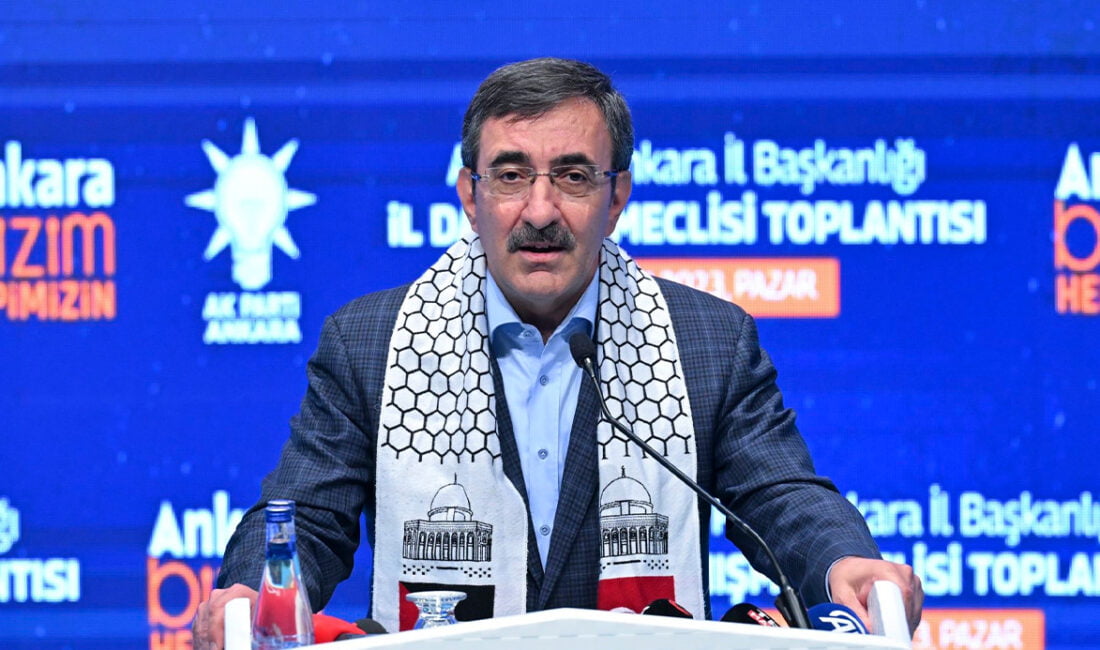 Cumhurbaşkanı Yardımcısı Cevdet Yılmaz, enflasyona ilişkin, “2026 yılında tek haneli