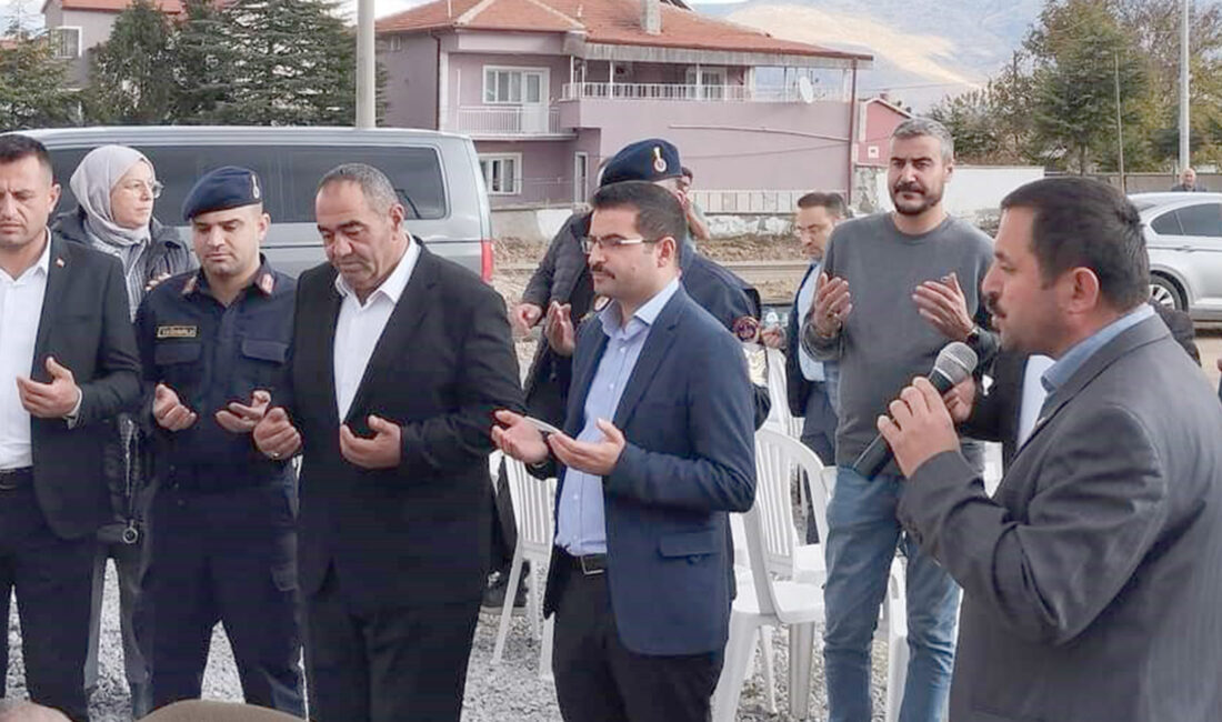 Afyonkarahisar’ın Şuhut ilçesine bağlı Karaadilli beldesinde yeni jandarma karakol binasının
